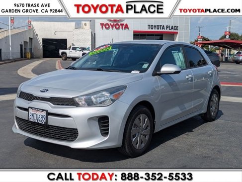Used 2020 Kia Rio S image 1