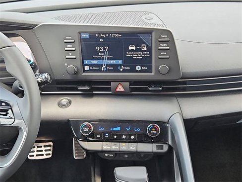 New 2025 Hyundai Elantra Sport image 13