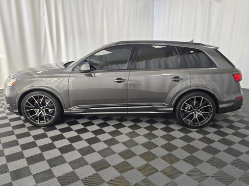 Used 2023 Audi Q7 3.0T Prestige image 2