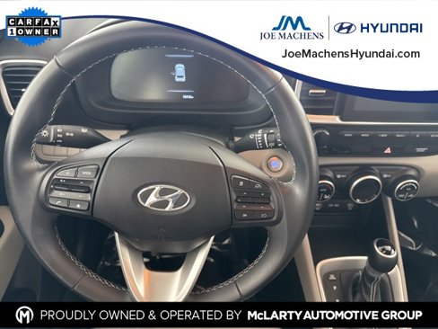 Certified 2024 Hyundai Venue SEL image 30