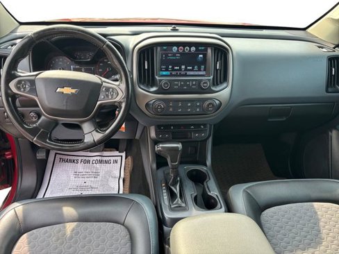 Used 2016 Chevrolet Colorado Z71 image 10