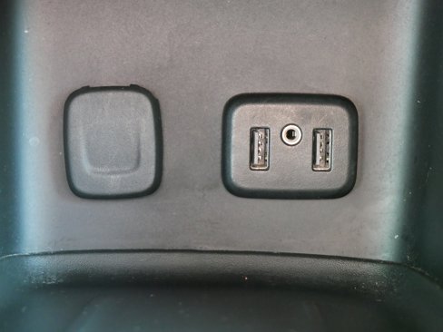 Used 2019 GMC Acadia SLE image 28