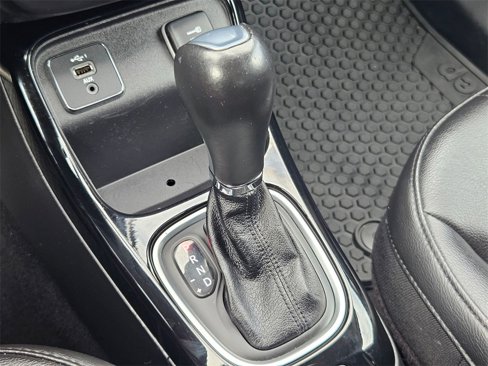 Used 2021 Jeep Compass Latitude image 18