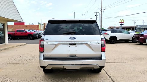 Used 2019 Ford Expedition Limited w/ Equipment Group 302A image 6