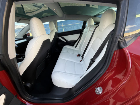 Used 2019 Tesla Model 3 Long Range image 20
