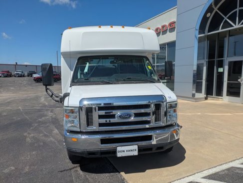 Used 2012 Ford E-350 and Econoline 350 Super Duty w/ Shuttle Bus Prep Pkg image 9