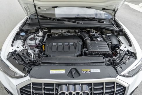 Used 2021 Audi Q3 2.0T Premium image 16