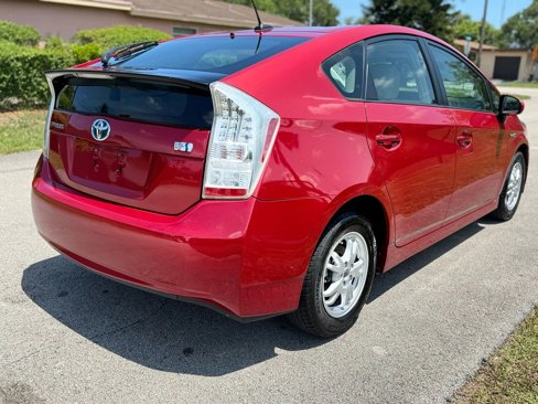 Used 2011 Toyota Prius One image 7