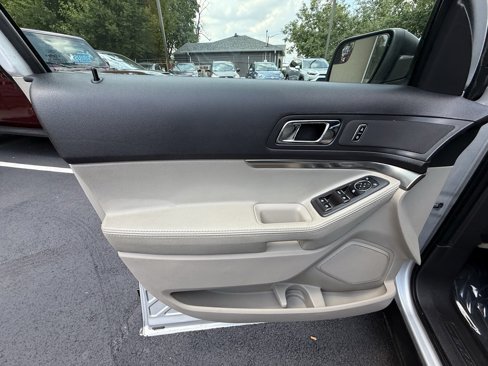 Used 2013 Ford Explorer 4WD image 11