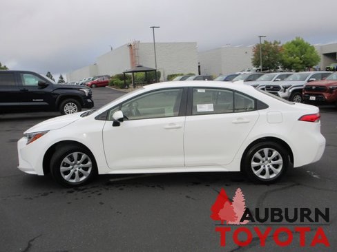 New 2026 Toyota Corolla LE image 4