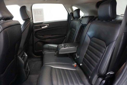 Used 2023 Ford Edge SEL image 14