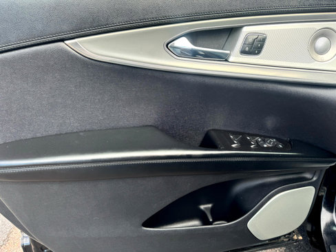 Used 2019 Lincoln Nautilus Reserve w/ Ultimate Package image 13
