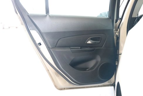 Used 2012 Chevrolet Cruze LT image 20