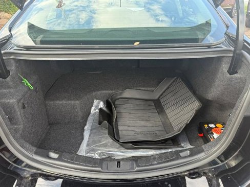 Certified 2018 Ford Fusion SE image 9