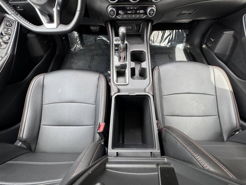 Used 2024 Nissan Sentra SR w/ SR Premium Package image 24