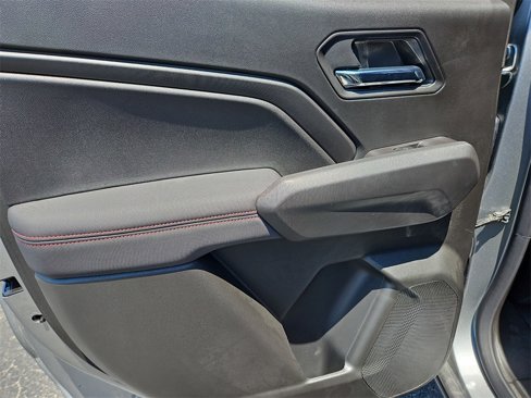 New 2025 Chevrolet Colorado Z71 w/ Technology Package image 17
