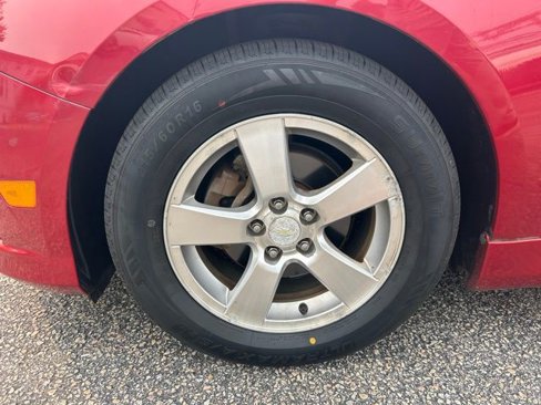 Used 2013 Chevrolet Cruze LT w/ RS Package image 8