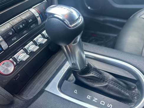 Used 2019 Ford Mustang Premium image 32