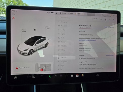 Used 2020 Tesla Model 3 Performance image 4