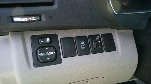 Used 2012 Toyota Highlander FWD image 13