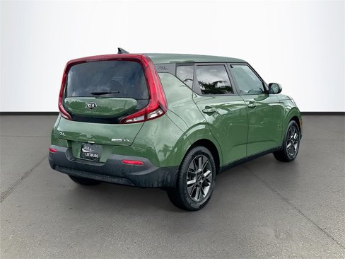 Used 2021 Kia Soul EX image 4