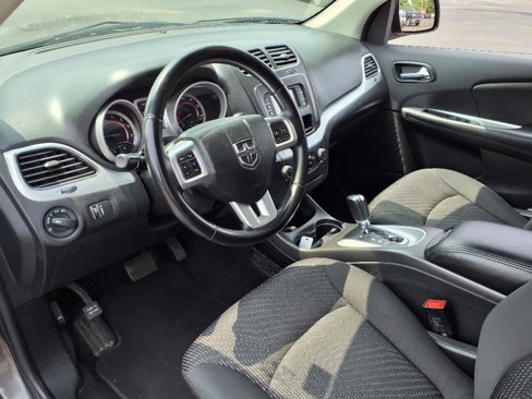 Used 2018 Dodge Journey SE w/ Connectivity Group image 19