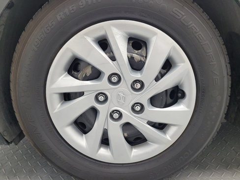 Used 2020 Hyundai Elantra SE w/ Cargo Package (C1) image 31