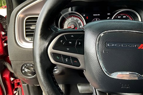 Used 2020 Dodge Charger SXT w/ Leather Interior Group image 11