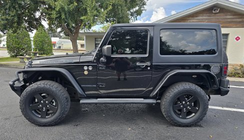 Used 2017 Jeep Wrangler Sport image 2