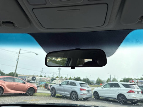 Used 2016 Kia Soul + image 15