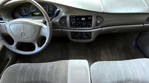 Used 2002 Buick Century Custom w/ Custom Premium Pkg image 16
