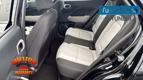 Used 2022 Hyundai Venue SEL w/ Cargo Package image 26