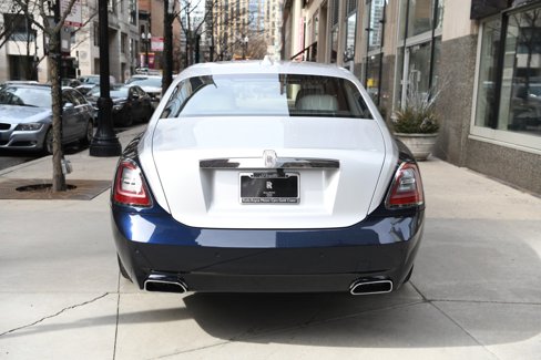 Used 2024 Rolls-Royce Ghost w/ Ghost Package image 5