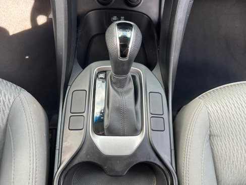 Used 2018 Hyundai Santa Fe Sport image 23