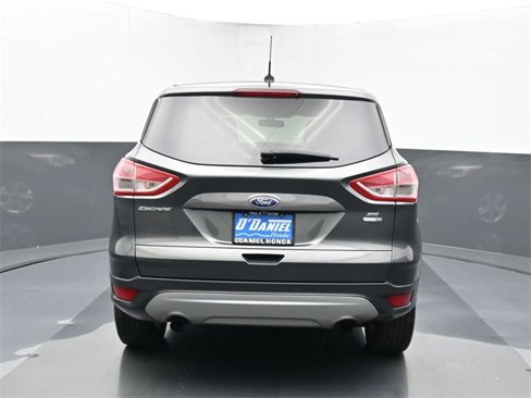 Used 2015 Ford Escape SE image 4