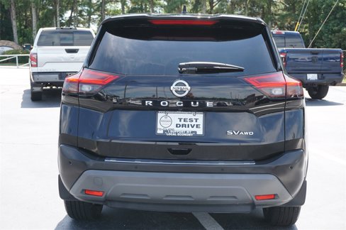 Used 2021 Nissan Rogue SV image 5