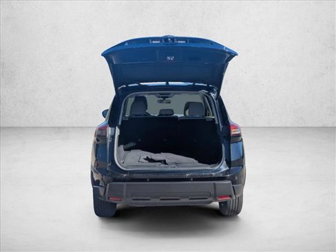 Used 2024 Nissan Rogue SV image 6