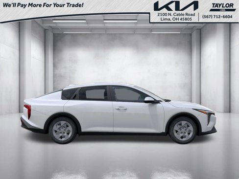 New 2025 Kia K4 LX image 7