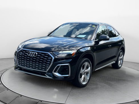 Certified 2025 Audi Q5 2.0T Premium Plus image 3