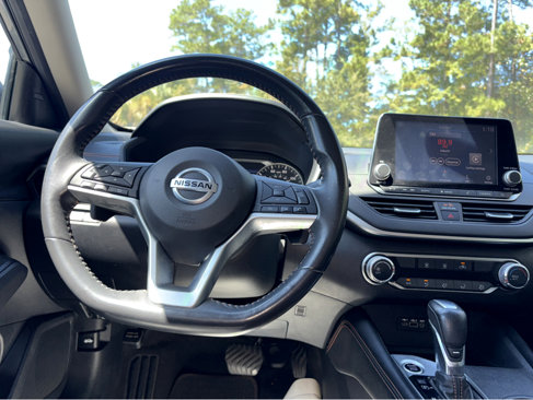 Used 2022 Nissan Altima 2.5 SR image 4