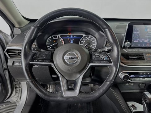 Used 2020 Nissan Altima 2.0 Platinum image 13