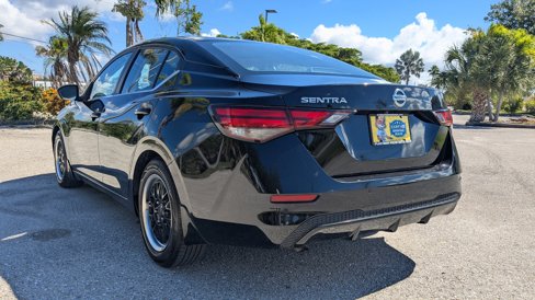Used 2021 Nissan Sentra S image 6