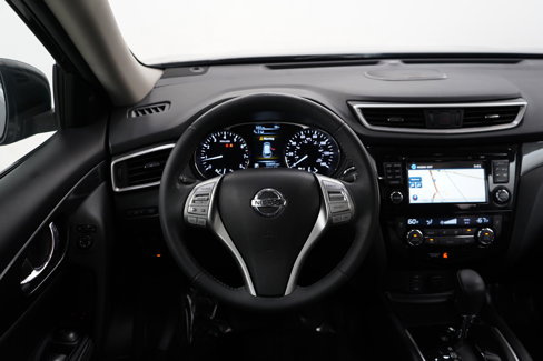Used 2015 Nissan Rogue SL w/ SL Premium Package image 14