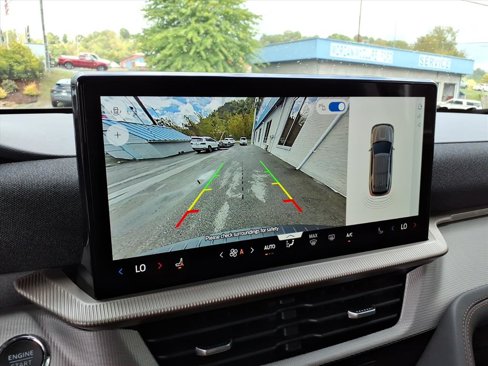 New 2025 Ford Explorer Active image 10