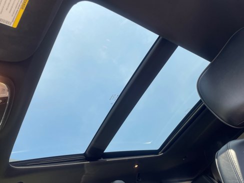Used 2018 Jeep Grand Cherokee High Altitude image 4