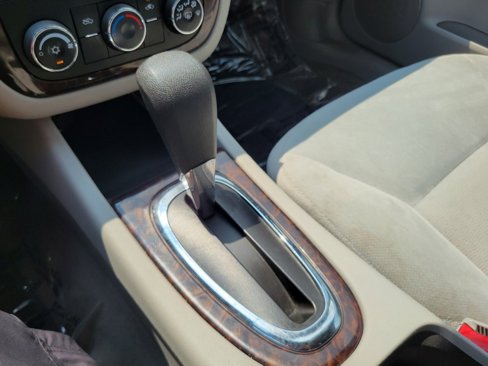 Used 2016 Chevrolet Impala Limited LS image 23