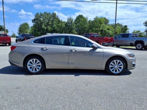 Used 2023 Chevrolet Malibu LT image 3