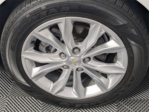 Used 2023 Chevrolet Malibu LT image 8