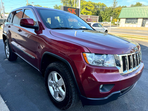 Used 2012 Jeep Grand Cherokee Laredo w/ Laredo E Group image 8