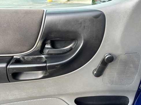 Used 2005 Ford Ranger 2WD Regular Cab image 11
